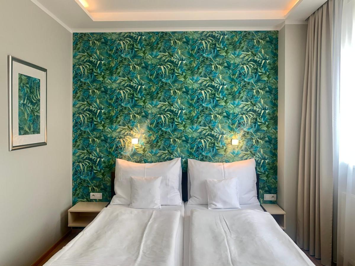 Hotel Abacie & Wellness Валашске-Мезиржичи Экстерьер фото