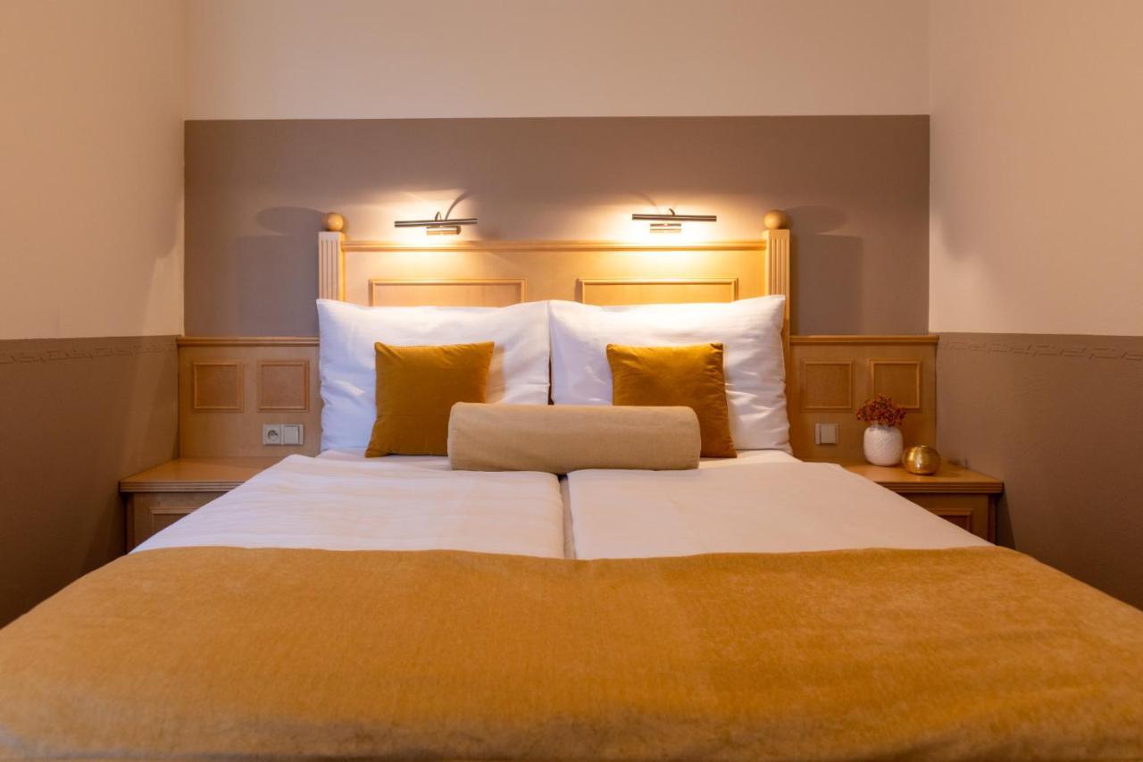 Hotel Abacie & Wellness Валашске-Мезиржичи Экстерьер фото