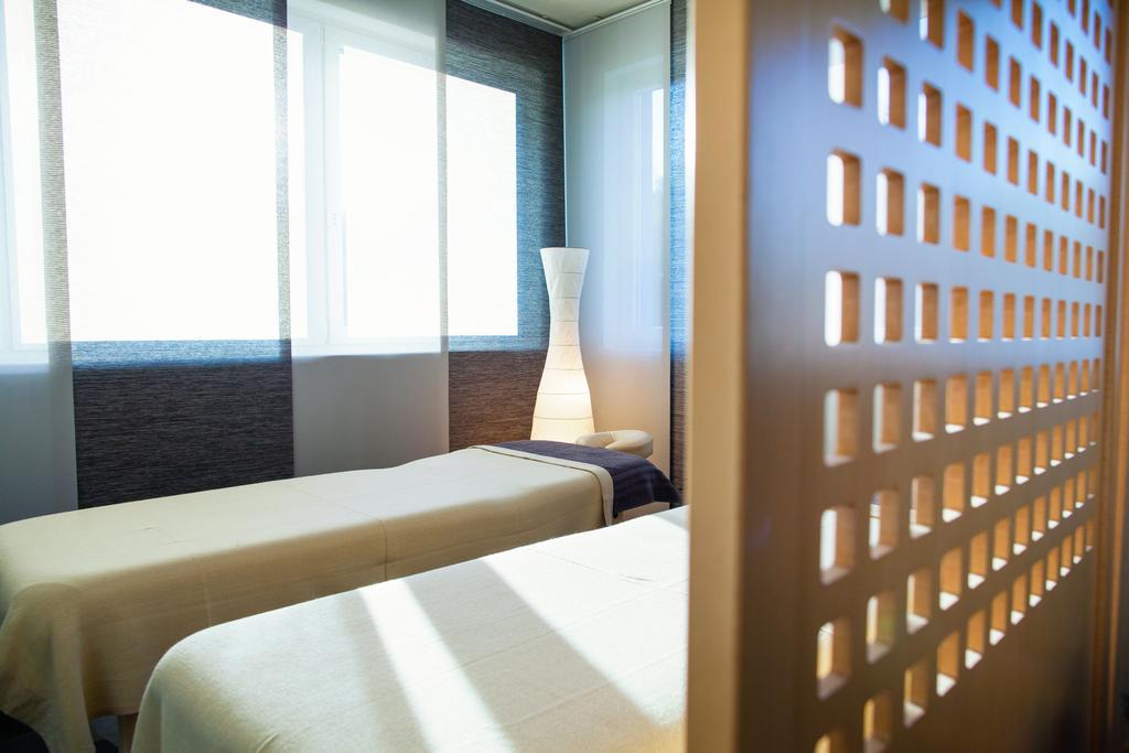 Hotel Abacie & Wellness Валашске-Мезиржичи Экстерьер фото