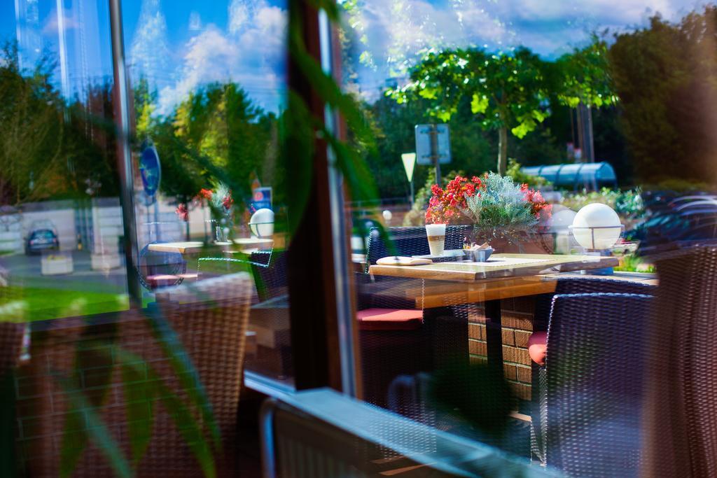Hotel Abacie & Wellness Валашске-Мезиржичи Экстерьер фото